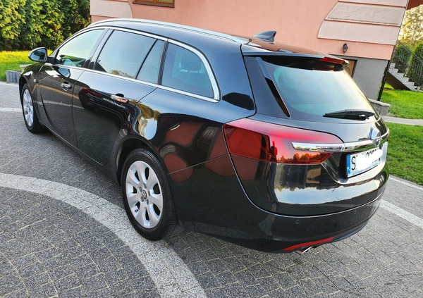 Opel Insignia cena 47500 przebieg: 97000, rok produkcji 2015 z Poręba małe 301